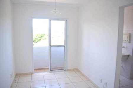 Apartamento para alugar com 49m², 2 quartos e 1 vagaSala