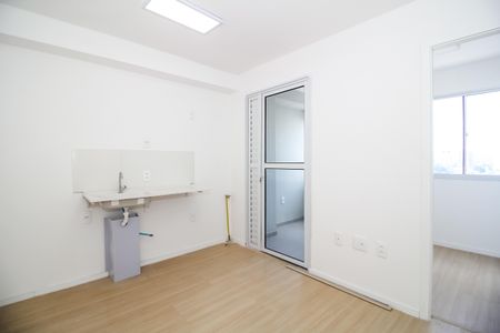 Apartamento para alugar com 30m², 2 quartos e sem vaga Apartamento para alugar com 30m², 2 quartos e sem vagaSala/Cozinha