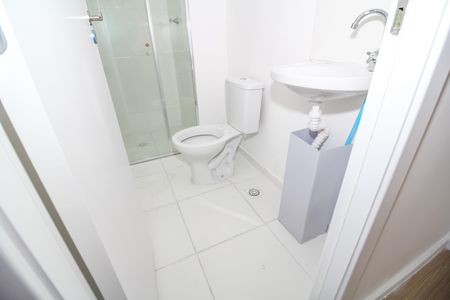 Apartamento para alugar com 30m², 2 quartos e sem vaga Apartamento para alugar com 30m², 2 quartos e sem vagaBanheiro