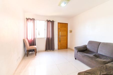 Sala de apartamento para alugar com 2 quartos, 42m² em Itaquera, São Paulo