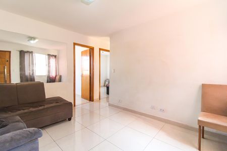 Sala de apartamento para alugar com 2 quartos, 42m² em Itaquera, São Paulo