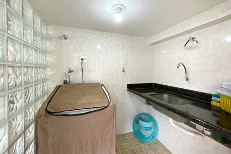 Casa à venda com 298m², 4 quartos e 3 vagasÁrea de Serviço