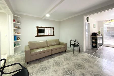 Casa à venda com 298m², 4 quartos e 3 vagasSala de Estar