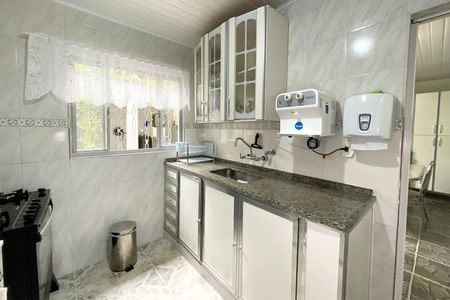 Casa à venda com 298m², 4 quartos e 3 vagascozinha