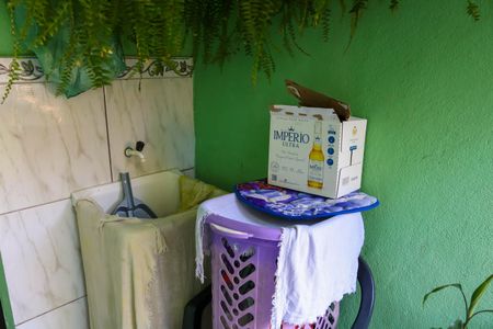 Casa à venda com 100m², 2 quartos e sem vagaÁrea de Serviço