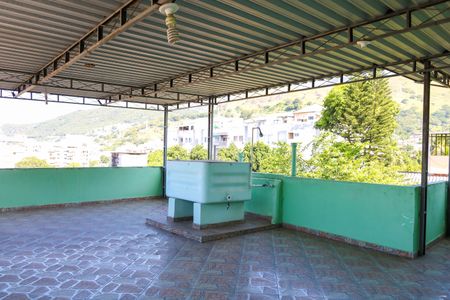 Casa à venda com 100m², 2 quartos e sem vagaTerraço