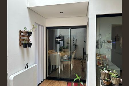 Casa à venda com 164m², 3 quartos e 3 vagasÁrea externa