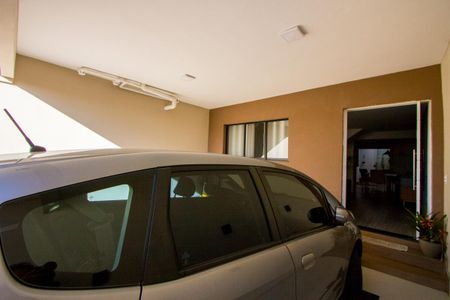 Casa à venda com 164m², 3 quartos e 3 vagasGaragem