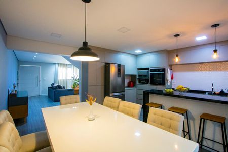 Casa à venda com 164m², 3 quartos e 3 vagasCopa/Cozinha