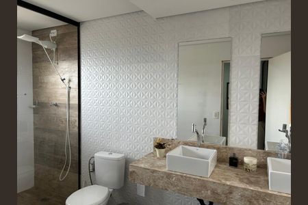 Casa à venda com 164m², 3 quartos e 3 vagasBanheiro