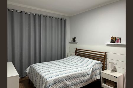 Casa à venda com 164m², 3 quartos e 3 vagas Casa à venda com 164m², 3 quartos e 3 vagasQuarto