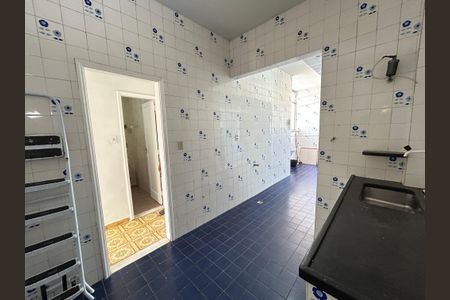 Apartamento para alugar com 90m², 2 quartos e sem vagaCozinha