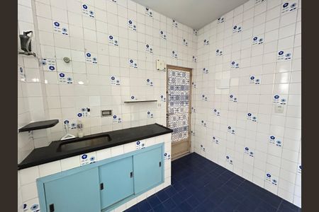 Apartamento para alugar com 90m², 2 quartos e sem vagaCozinha