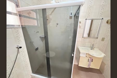 Apartamento para alugar com 90m², 2 quartos e sem vagaBanheiro