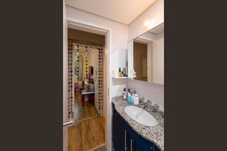 Apartamento à venda com 70m², 3 quartos e 1 vaga Apartamento à venda com 70m², 3 quartos e 1 vagaBanheiro Social