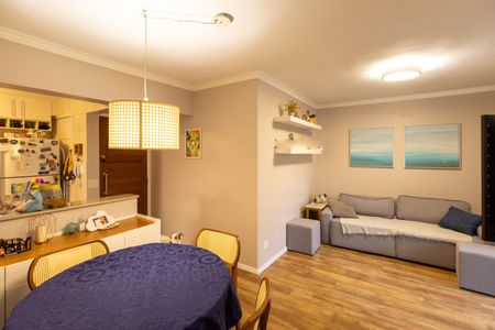 Apartamento à venda com 70m², 3 quartos e 1 vaga Apartamento à venda com 70m², 3 quartos e 1 vagaSala de Jantar