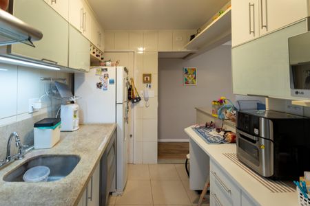 Apartamento à venda com 70m², 3 quartos e 1 vaga Apartamento à venda com 70m², 3 quartos e 1 vagaCozinha