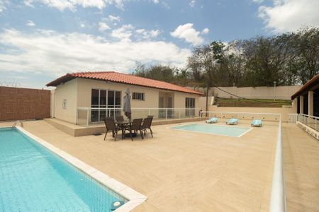 Apartamento para alugar com 45m², 2 quartos e sem vagaÁrea comum - Piscina