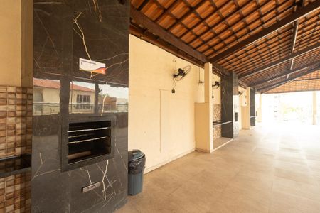 Apartamento para alugar com 45m², 2 quartos e sem vagaÁrea comum - Churrasqueira