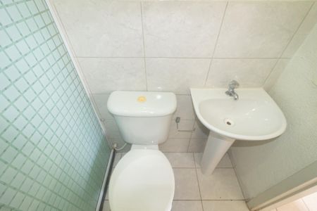 Apartamento para alugar com 45m², 2 quartos e sem vagaBanheiro