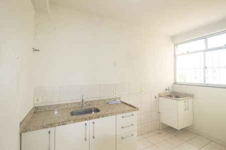 Apartamento para alugar com 45m², 2 quartos e sem vagaCozinha e Área de Serviço