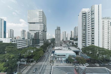 Apartamento à venda com 32m², 1 quarto e sem vagaVaranda- Vista