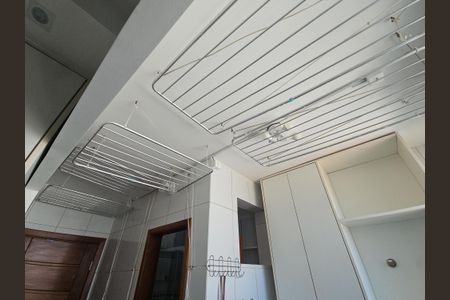 Apartamento para alugar com 120m², 3 quartos e 1 vagaÁrea de Serviço