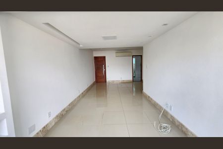 Sala  de apartamento para alugar com 3 quartos, 120m² em Pituba, Salvador