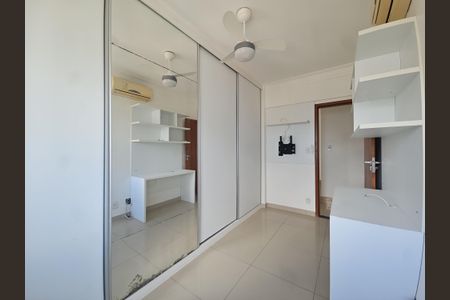 Apartamento para alugar com 120m², 3 quartos e 1 vagaQuarto
