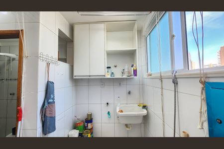 Apartamento para alugar com 120m², 3 quartos e 1 vagaÁrea de serviço 