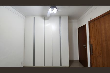 Apartamento para alugar com 120m², 3 quartos e 1 vagaQuarto 2
