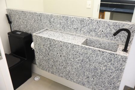 Apartamento para alugar com 68m², 2 quartos e 1 vagaLavabo