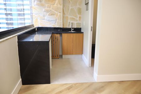 Apartamento para alugar com 68m², 2 quartos e 1 vagaSala