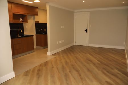 Apartamento para alugar com 68m², 2 quartos e 1 vagaSala