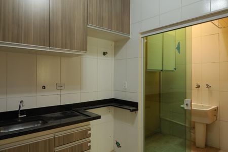 Casa de condomínio à venda com 65m², 2 quartos e 1 vagaCozinha