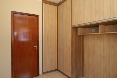 Casa de condomínio à venda com 65m², 2 quartos e 1 vagaSuíte 2