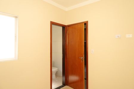 Casa de condomínio à venda com 65m², 2 quartos e 1 vagaSuíte 1