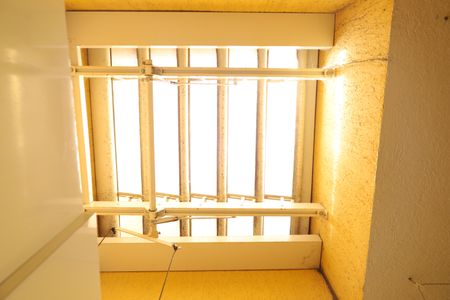 Casa de condomínio à venda com 65m², 2 quartos e 1 vagaÁrea de Serviço