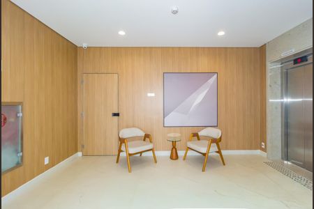 Studio para alugar com 34m², 1 quarto e sem vaga Studio para alugar com 34m², 1 quarto e sem vagaHall social