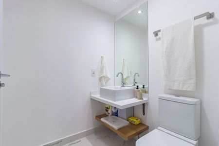 Studio para alugar com 34m², 1 quarto e sem vaga Studio para alugar com 34m², 1 quarto e sem vagaBanheiro