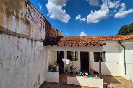 Casa à venda com 300m², 5 quartos e 3 vagasVista do Quarto 2