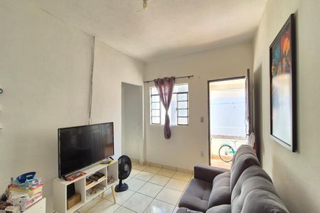 Casa à venda com 300m², 5 quartos e 3 vagasCasa 2 - Sala