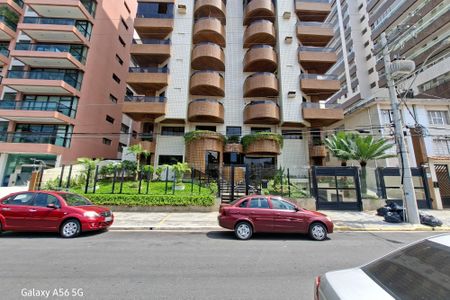 Apartamento para alugar com 90m², 2 quartos e 1 vaga Apartamento para alugar com 90m², 2 quartos e 1 vagaFachada
