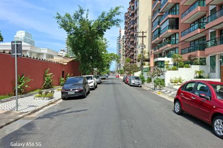 Apartamento para alugar com 90m², 2 quartos e 1 vaga Apartamento para alugar com 90m², 2 quartos e 1 vagaVista da rua