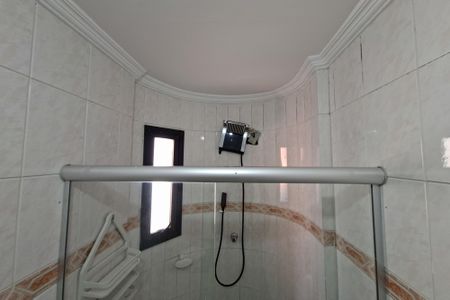 Apartamento para alugar com 90m², 2 quartos e 1 vaga Apartamento para alugar com 90m², 2 quartos e 1 vagaBanheiro da suite