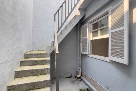 Casa para alugar com 60m², 2 quartos e 1 vaga Casa para alugar com 60m², 2 quartos e 1 vagaQuintal e área de serviço