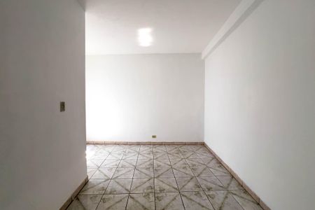 Quarto 1 de casa para alugar com 2 quartos, 60m² em Vila São José, São Paulo