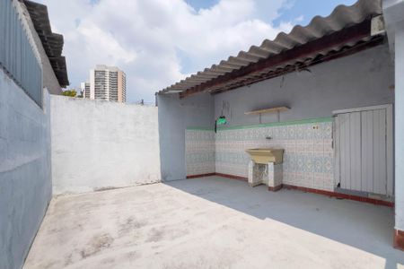 Casa para alugar com 60m², 2 quartos e 1 vaga Casa para alugar com 60m², 2 quartos e 1 vagaQuintal e área de serviço