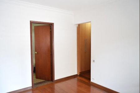 Apartamento para alugar com 184m², 3 quartos e 3 vagasSuíte 3