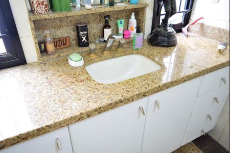 Apartamento para alugar com 184m², 3 quartos e 3 vagasBanheiro da Suíte 3